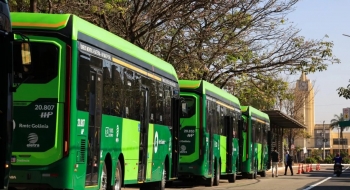 Governo entrega 60 ônibus do transporte coletivo